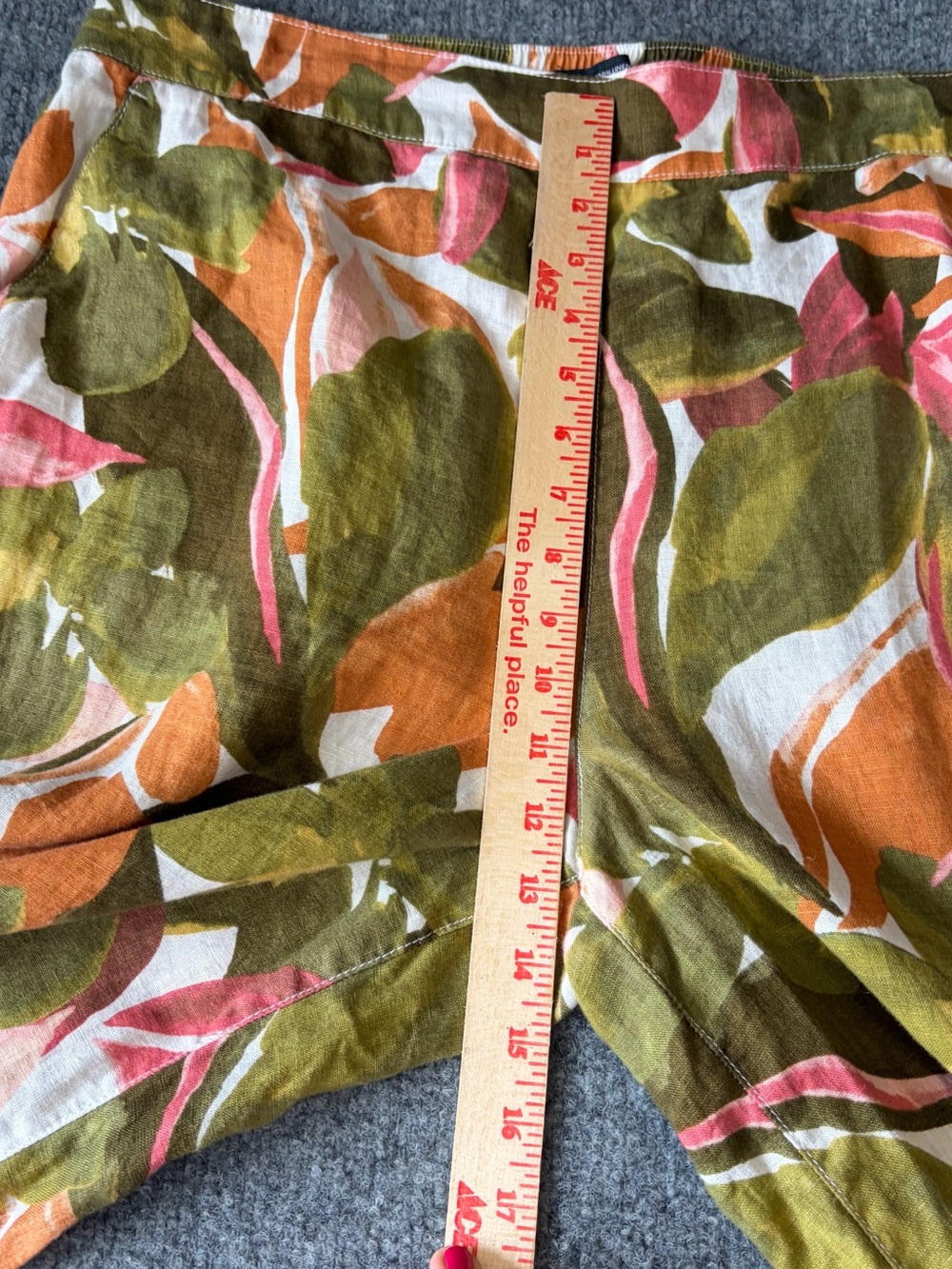 Tahari Olive, Orange & Pink Leaf-Print Wide-Leg Capris - Picture 10 of 12